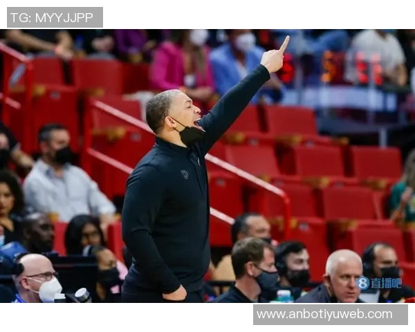 威尔希尔正式接任英甲卢顿主帅职位引发广泛关注与期待