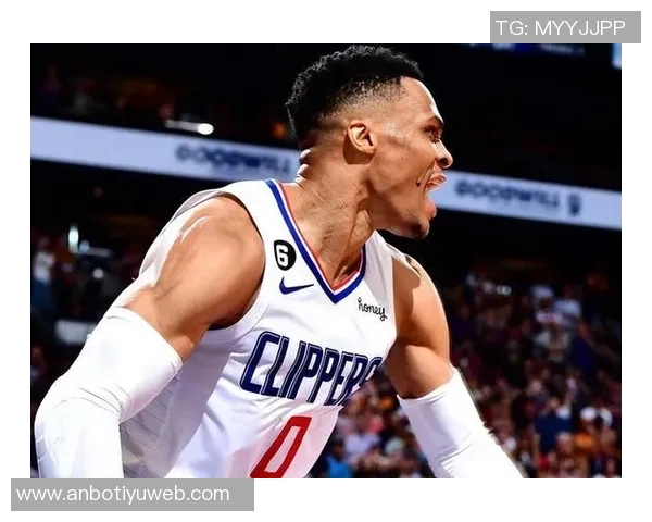 卡尔合同明年自动续约至2029年无解约金他渴望参加世界杯