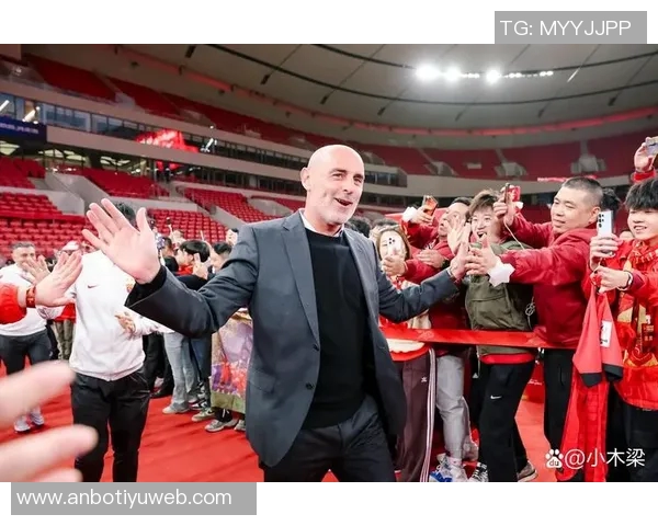 天空体育报道格拉斯哥流浪者有意引进海港主帅穆斯卡特以加强球队实力 天空体育报道格拉斯哥流浪者有意引进海港主帅穆斯卡特以加强球队实力